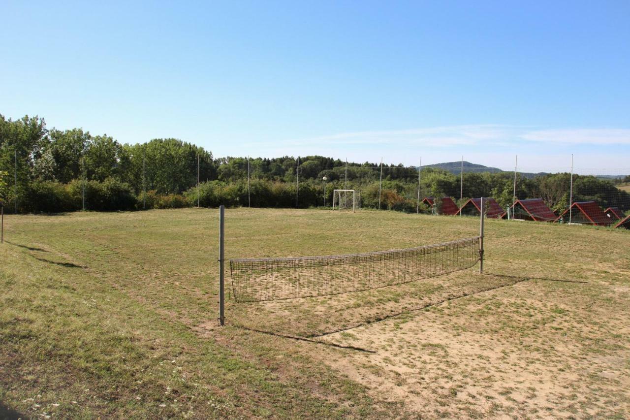 Camping V Raji - Palda Rovensko pod Troskami Exterior photo